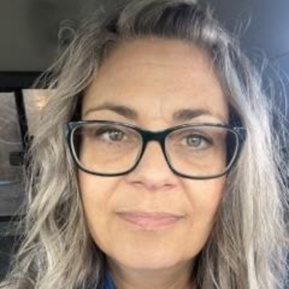 Meet your Posher, Suzie